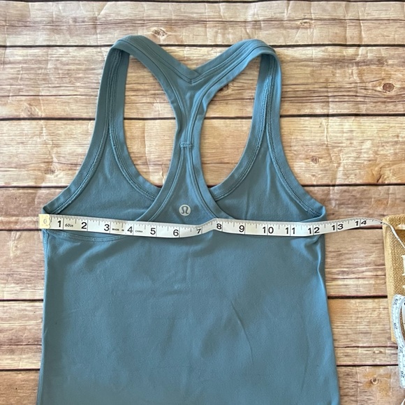 Lululemon Cool Racerback Tank in Blue- no tag 12in pit to pit - Picture 4 of 5
